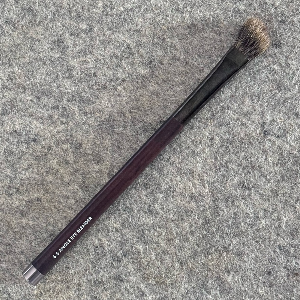 Rae Morris Vintage 1st Generation 6.5 Angle Eye Blender Brush-Pine Squirrel